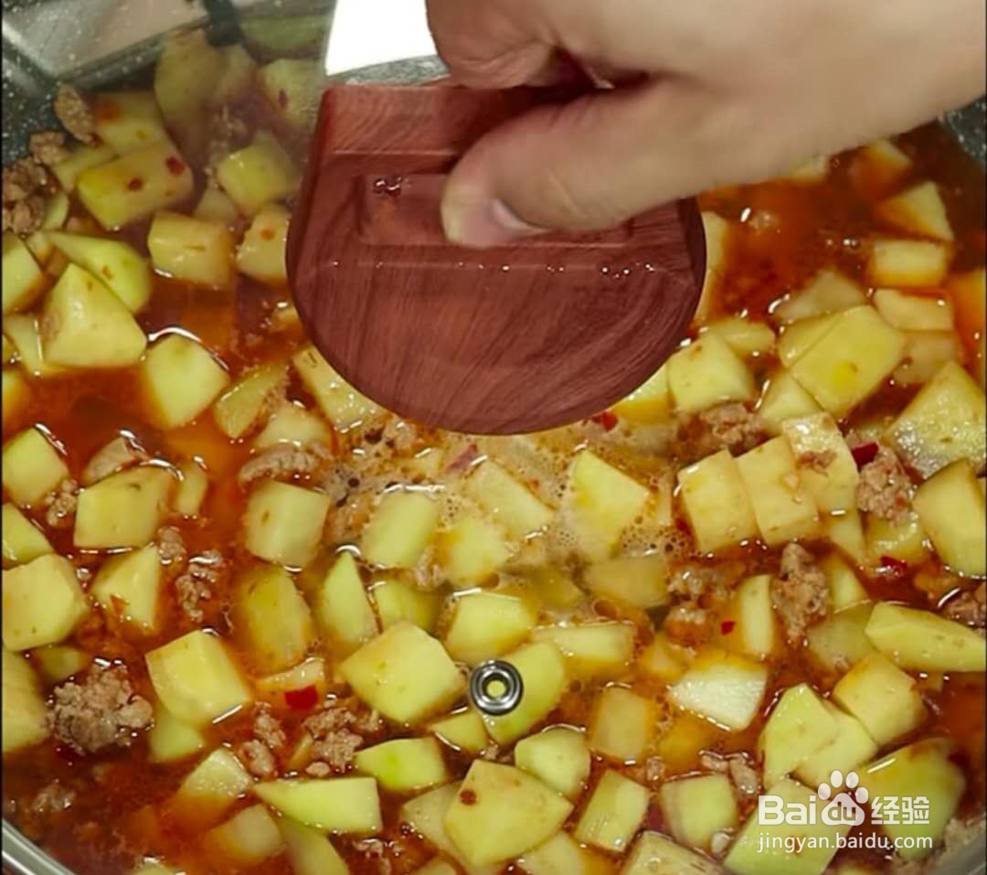 土豆炒肉怎么做?