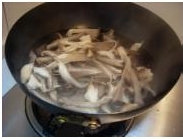 醋溜蘑菇肉片怎么做