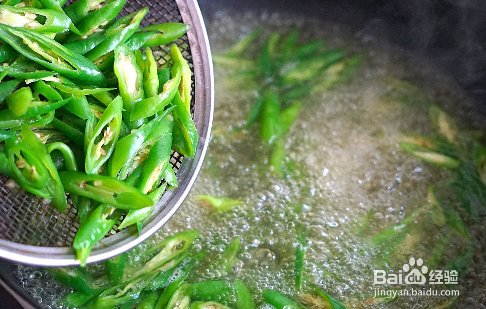 辣椒炒鸡蛋的做法