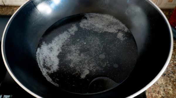 凉拌肉沫金针菇