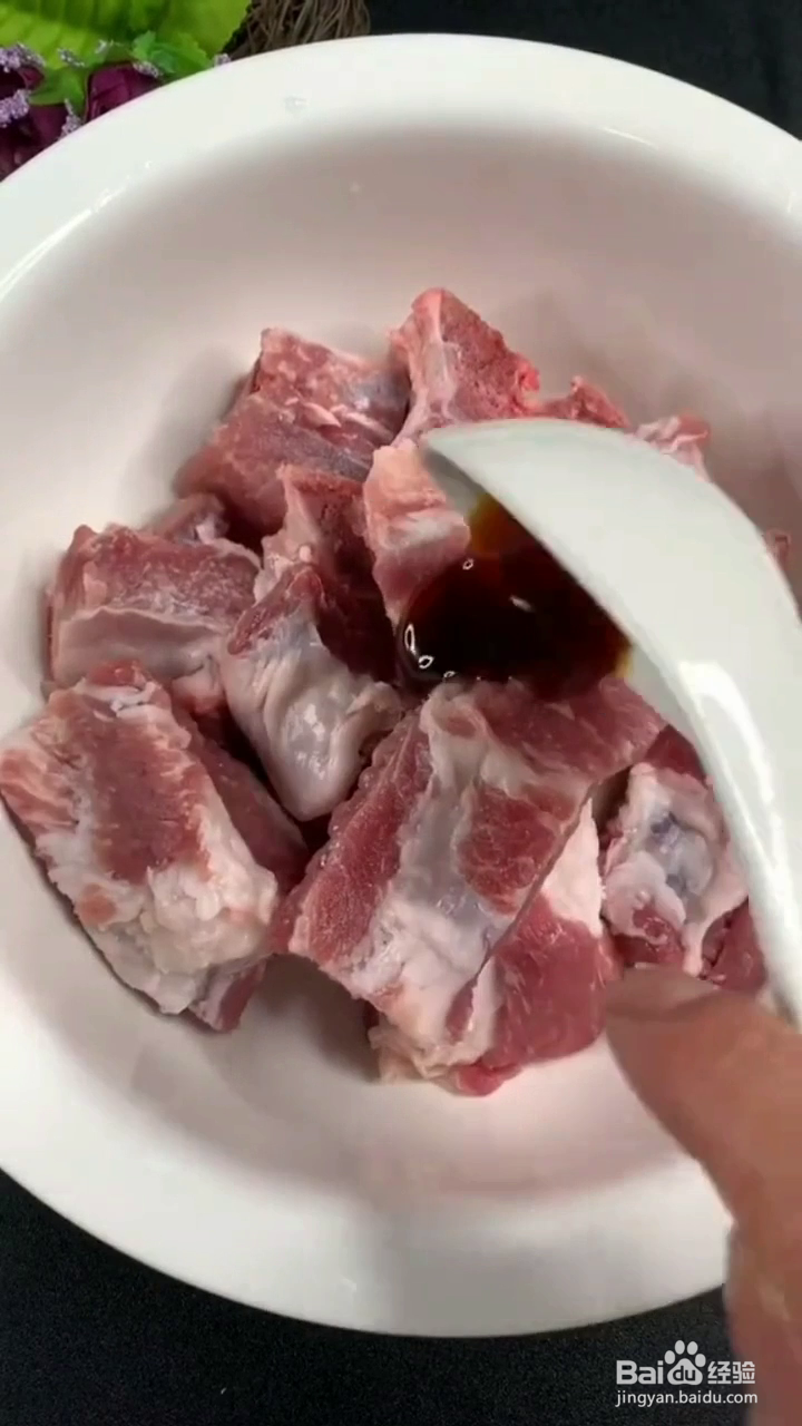 如何制作好吃的豆豉蒸芋头排骨？