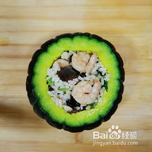 南瓜里面蒸米饭的做法