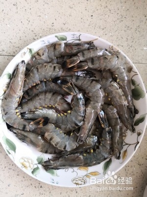 原汁原味的蒜蓉蒸虾-营养又简单