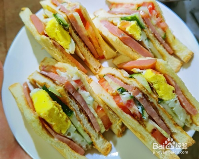 鸡蛋火腿三文治