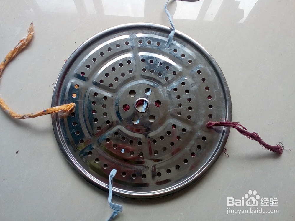 生活小窍门:教你怎样晾床单巧省地1