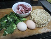 教大家肉片菜心炒面的做法