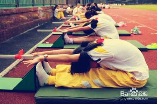 如何提高坐位体前屈成绩?