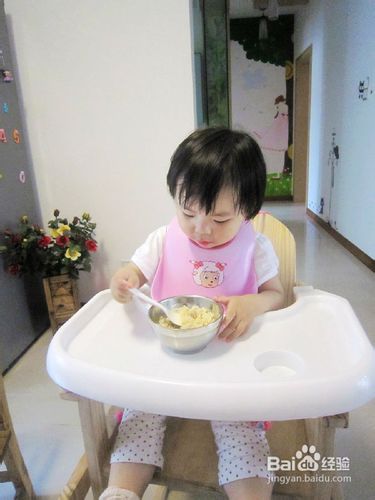 让宝宝好好吃饭的方法