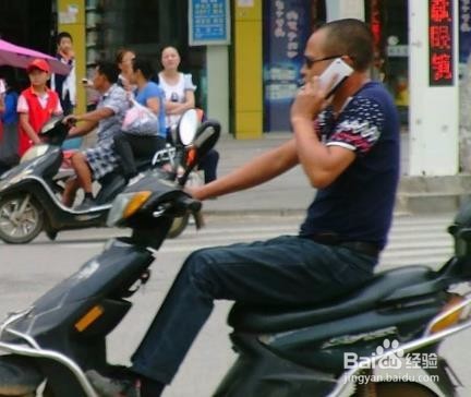 骑电瓶车的时候要注意什么