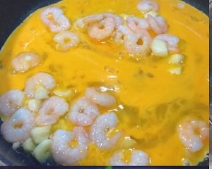 虾仁滑蛋的做法