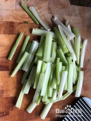 如何制作自制爽口四川泡菜