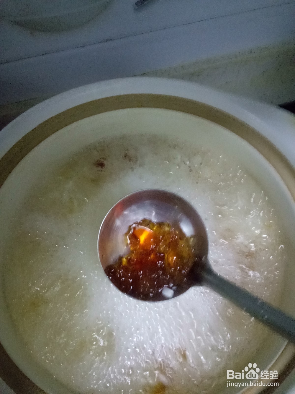 红薯桃胶银耳粥