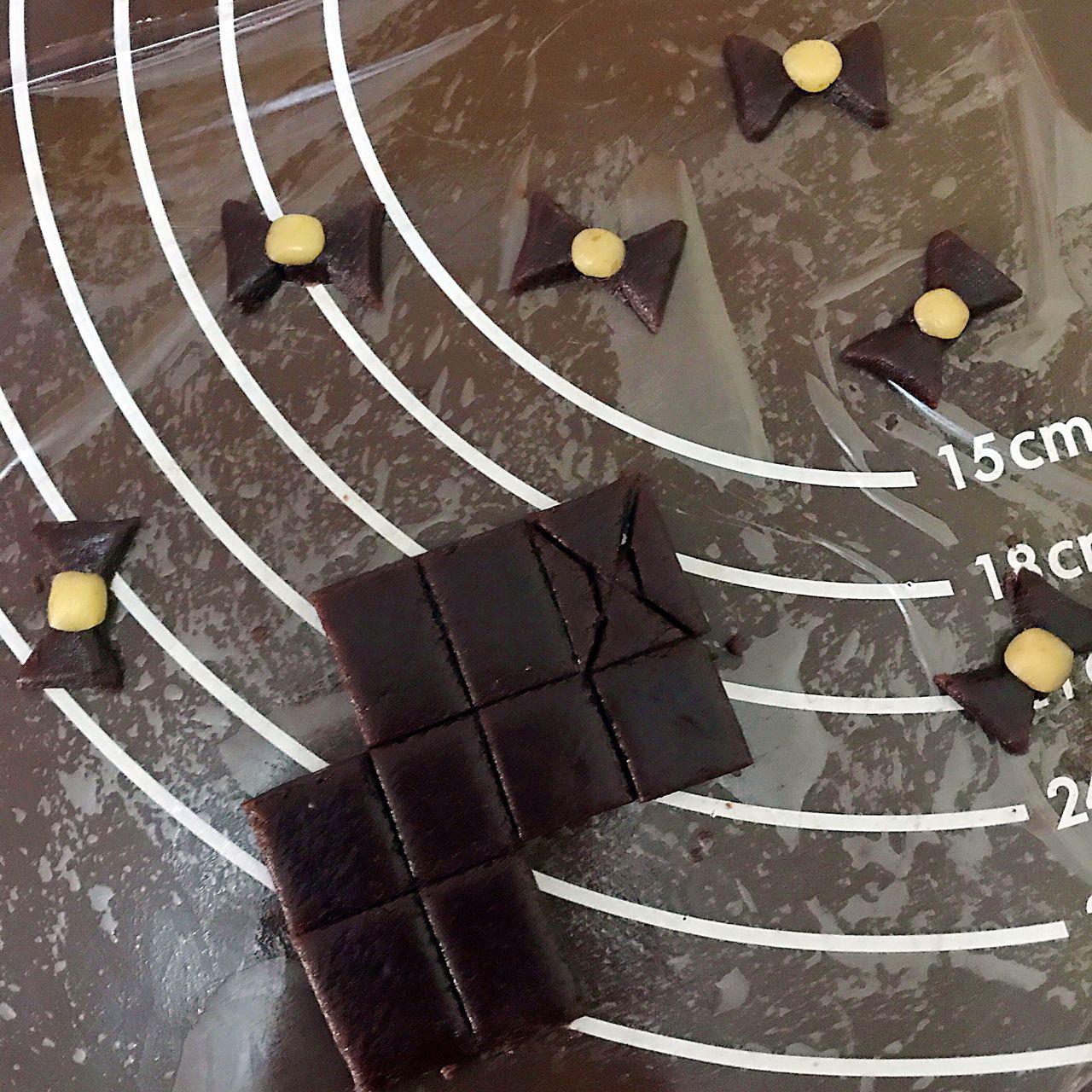 原来制作双色礼物曲奇小饼干这么简单,一看就会