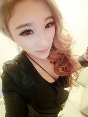 痘痘生长的原因