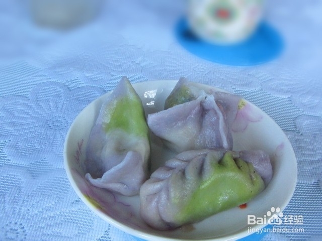 蔬菜牛肉馅儿彩色饺子