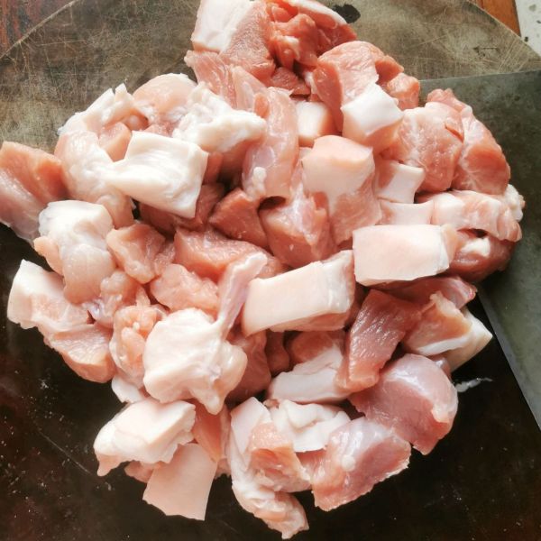 家常干豆角烧肉