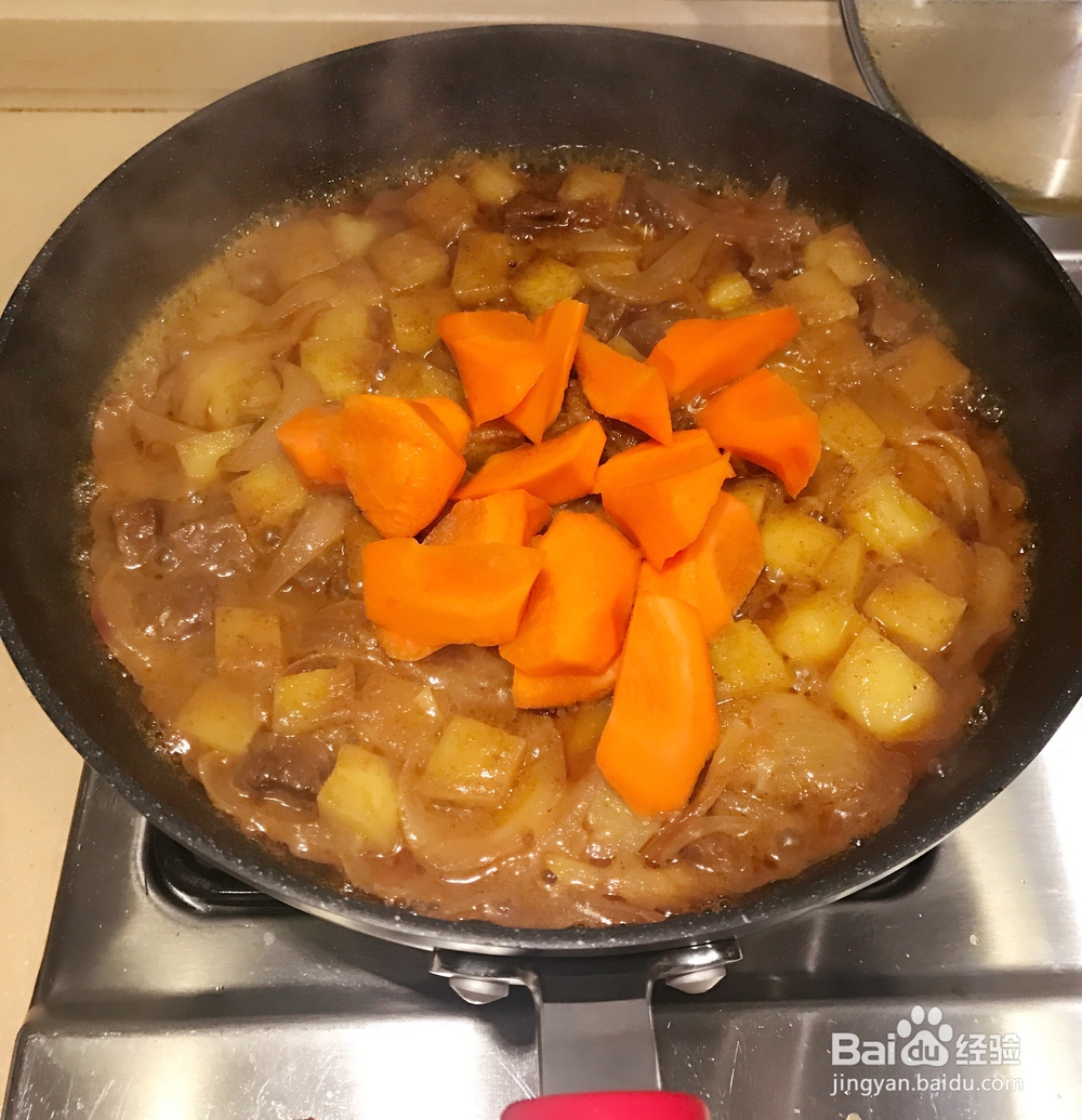 铁板咖喱牛肉土豆饭怎么做