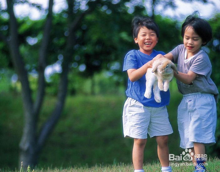 如何给孩子健康的“春捂”？