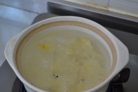 怎么做红枣银耳羹?