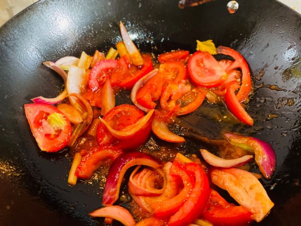 意式番茄炖牛肉