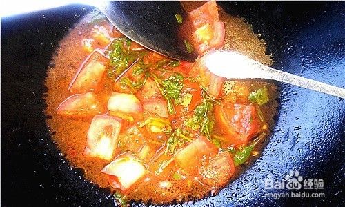 家常版西红柿热拌煎凉粉的做法