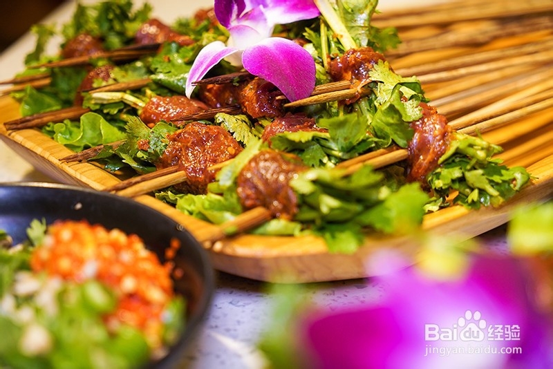 钢五区小郡肝麻辣串串香的制作方法