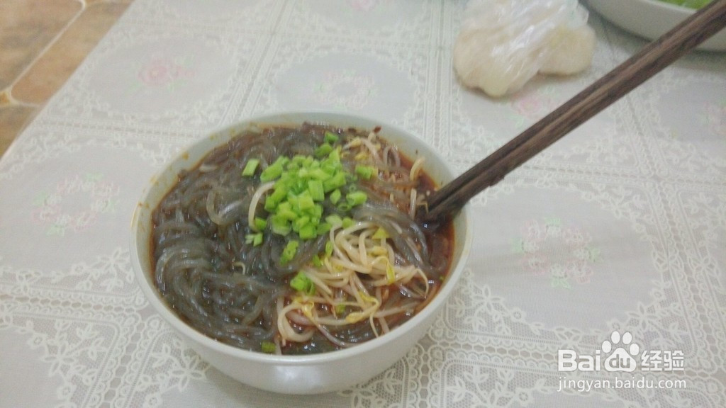 自制酸辣粉的做法