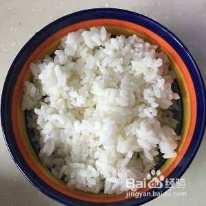 健康养生佳品海参芹菜大米粥的做法