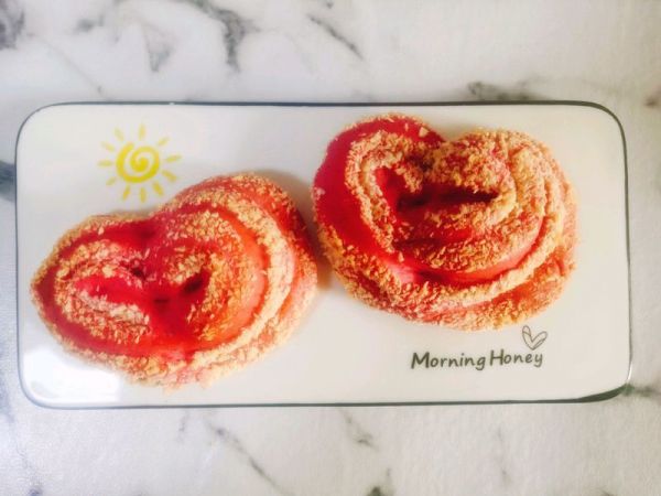 火龙果椰蓉面包