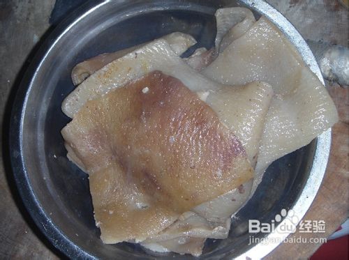 东北人爱吃的猪皮冻的做法