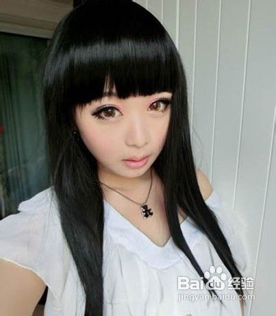 化妆造型培训--打造清纯可人的萌新娘