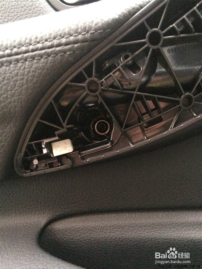 宝马高音头 宝马5系改哈曼卡顿高音头施工实拍