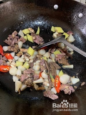 怎么做酸辣鸡杂