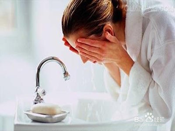 混油皮痘痘肌的日常护理