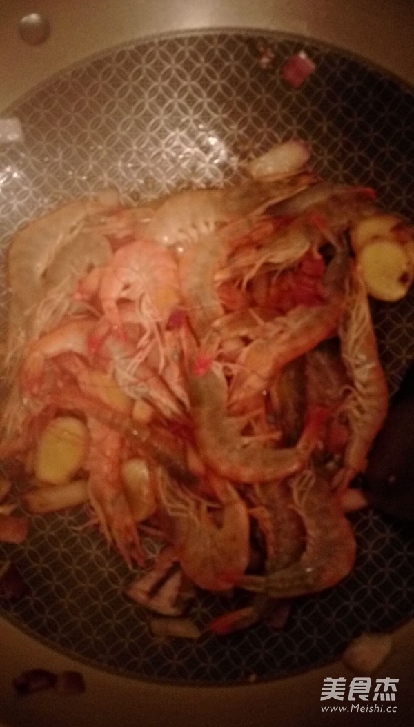 香辣焖虾的做法