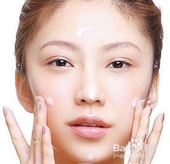 基础的护肤步骤：[1]