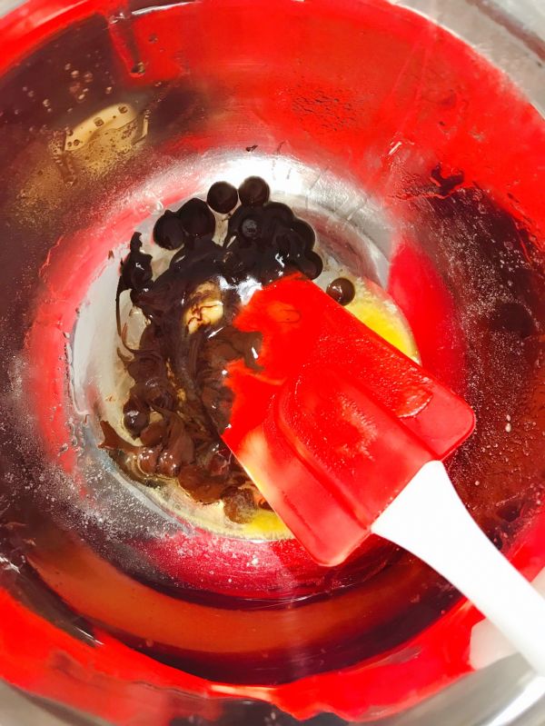 网红夏威夷果巧克力脆脆