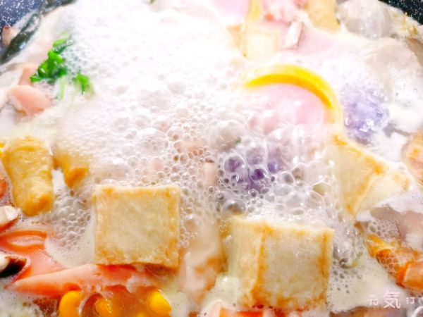 乐食浓汤鲜味煲