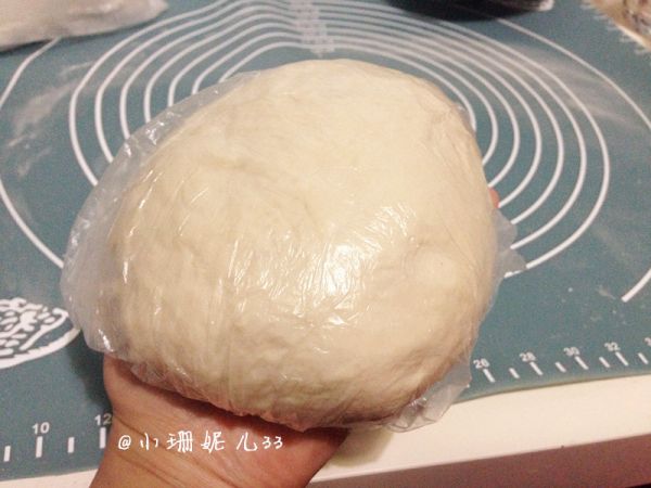 北极虾牛肉粒披萨