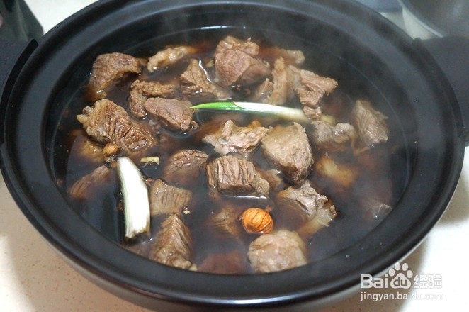 家常炖牛肉的做法