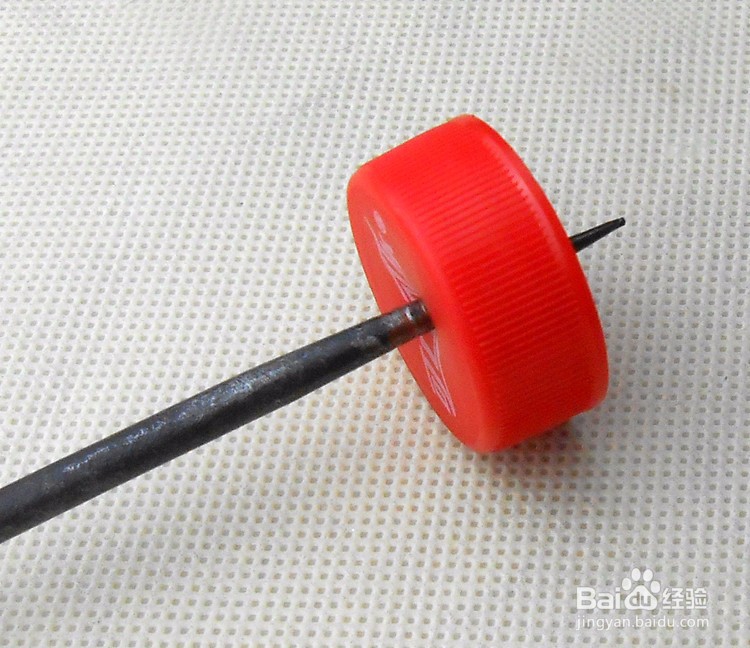 能在桌面上滑动的气垫船制作步骤