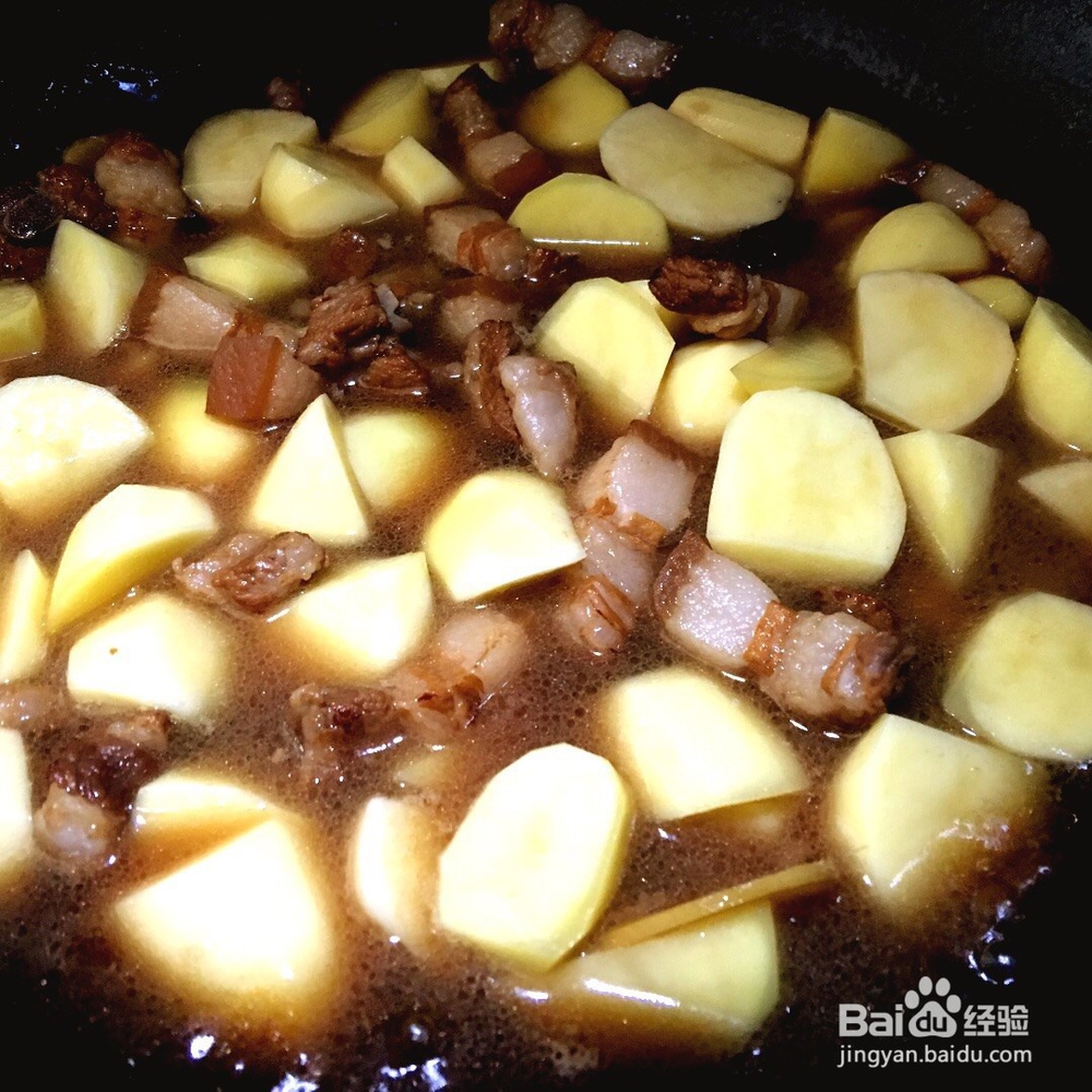 土豆红烧肉该如何做