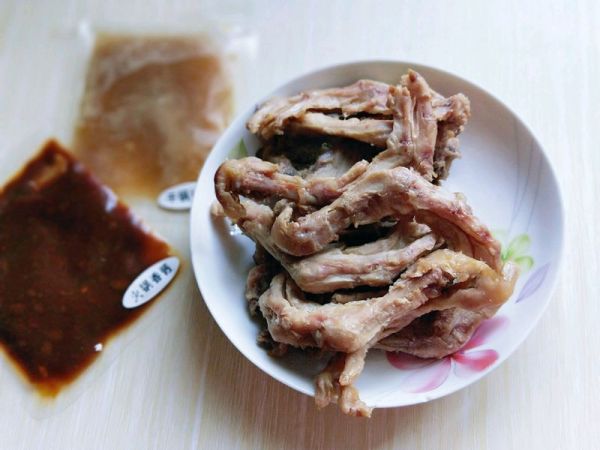 对味酱鸭#食光社干锅系列#