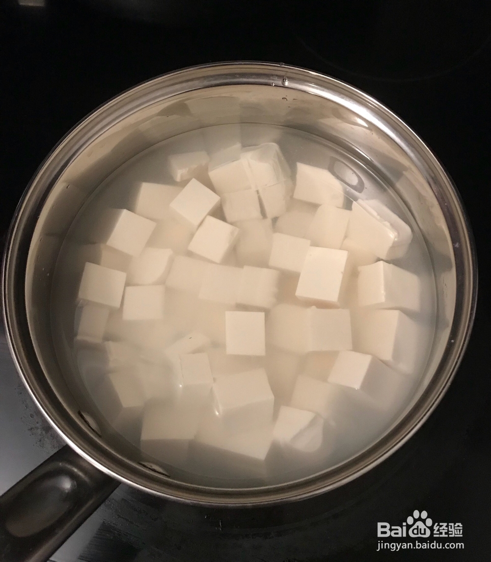 蟹黄咸蛋豆腐海鲜美食教程