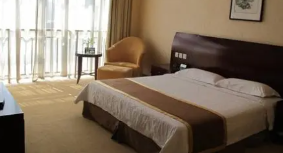 住南京仙林宾馆可以在学校内走动吗