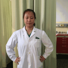 颈椎酸疼难忍,一个小动作就能治