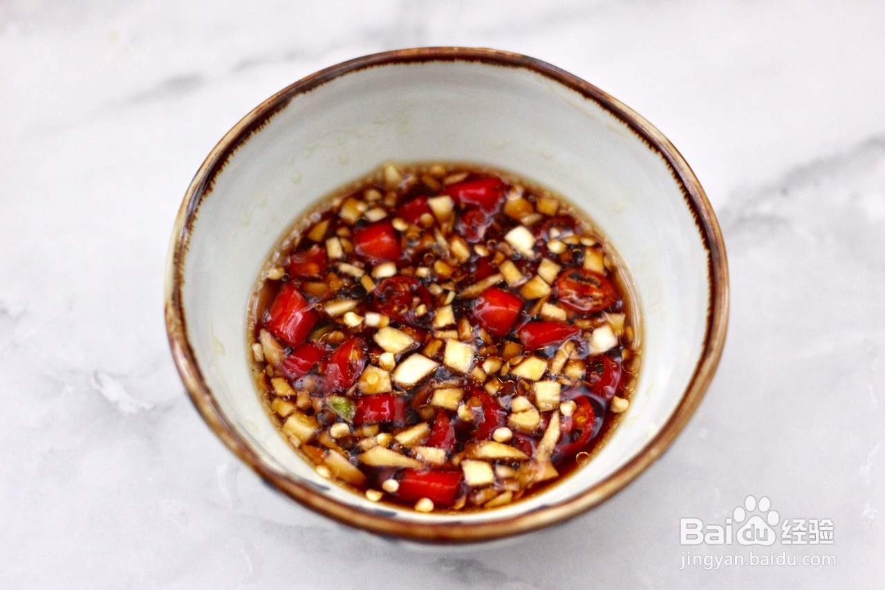 包菜虾皮菜团子的做法