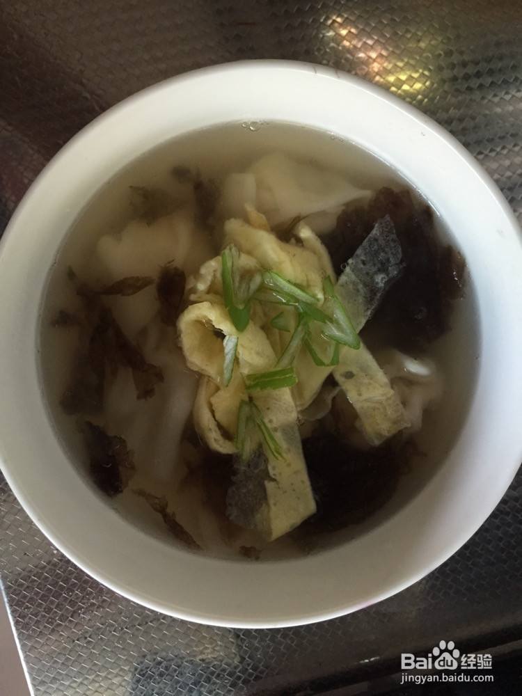 猪肉虾仁小馄饨的做法