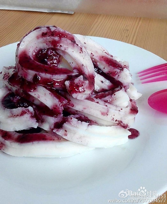 如何在家自己做出美味:自制蓝莓山药冰激凌