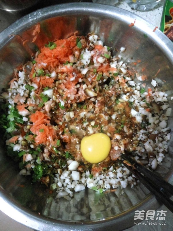 蔬菜肉丸汤的做法